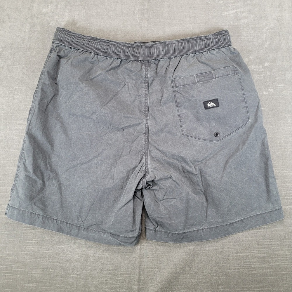 Quiksilver Y2K Mens Gray Elastic Waist Drawstring Shorts Size Large L